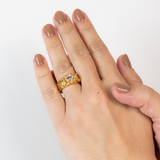 Anel Texturizado com Zircônia Oval