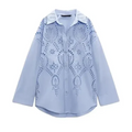 Camisa Feminina Ampla com Recortes a Laser