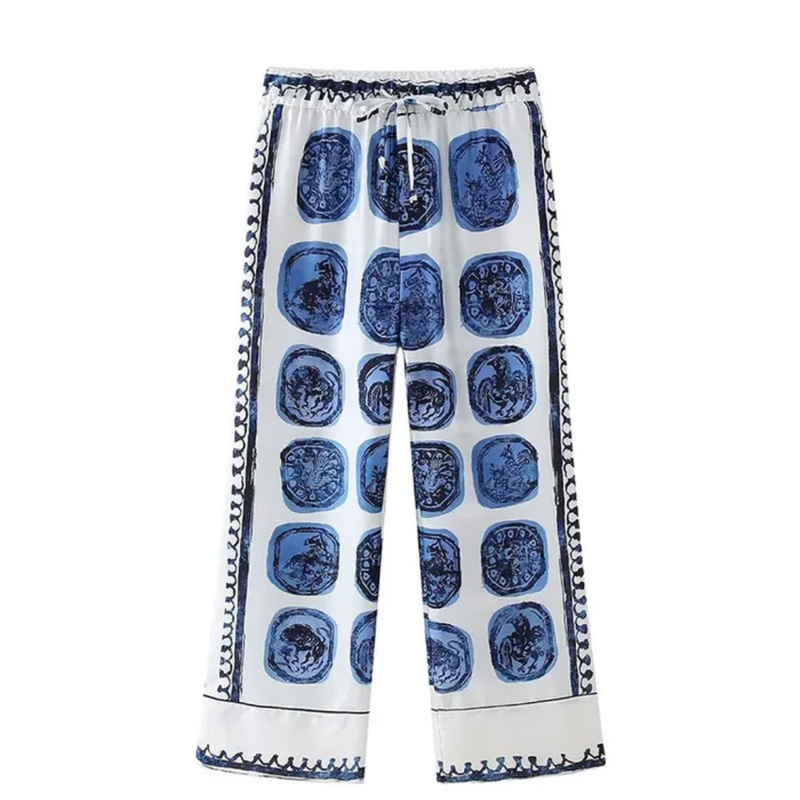 Conjunto de Calça e Camisa Estilo Pijama