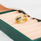 Anel Carrê de Luxo Cravejado