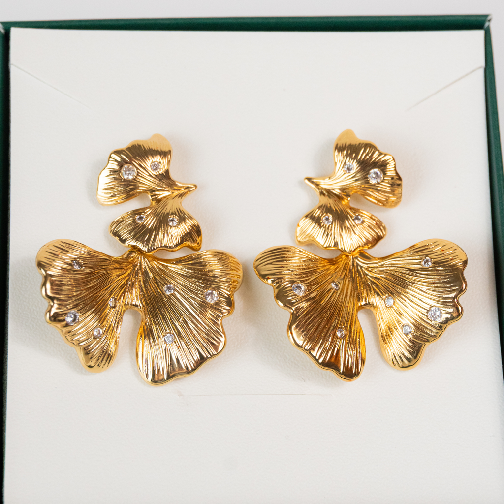 Brinco Com Duas Folhas Escovado