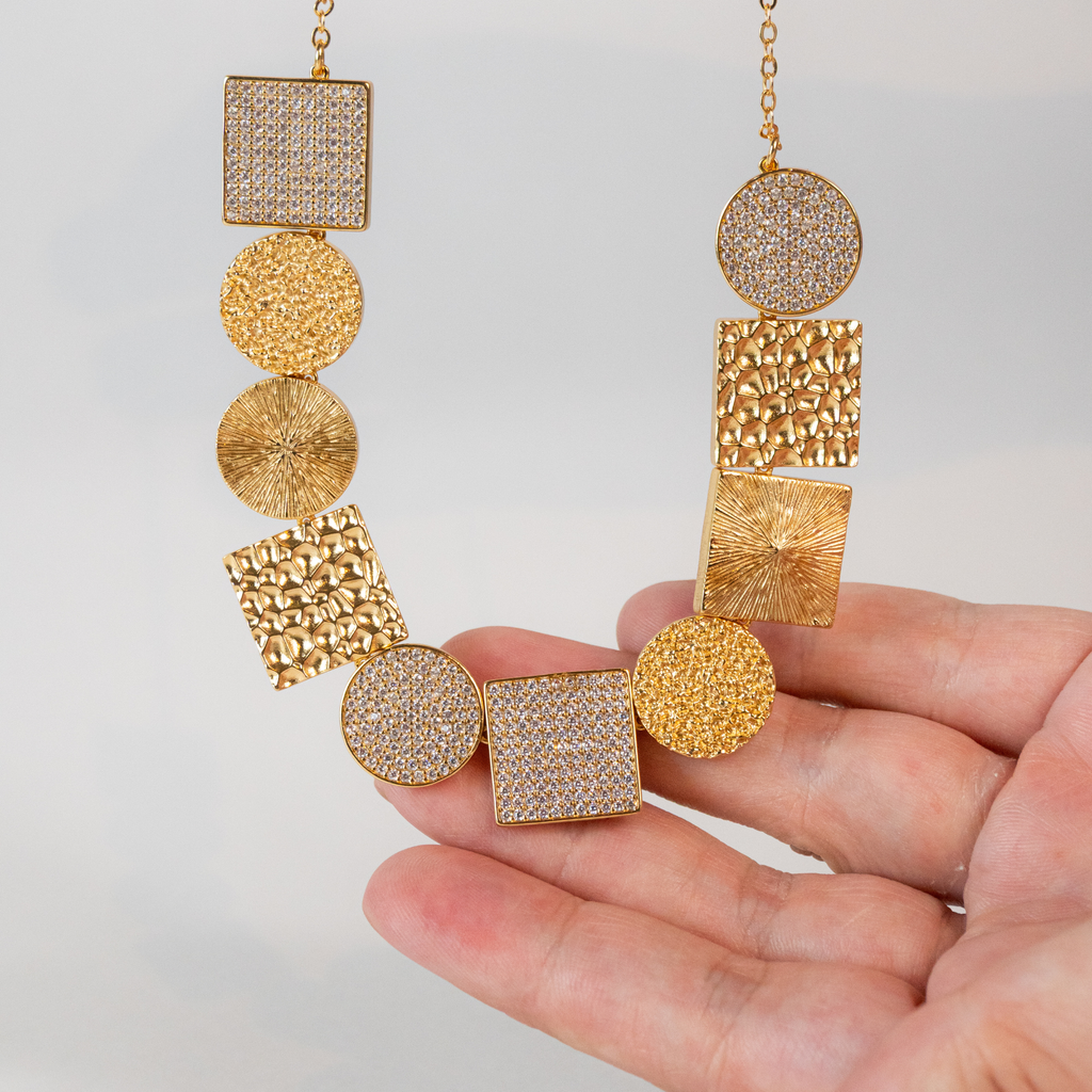 Colar Feminino Geométrico