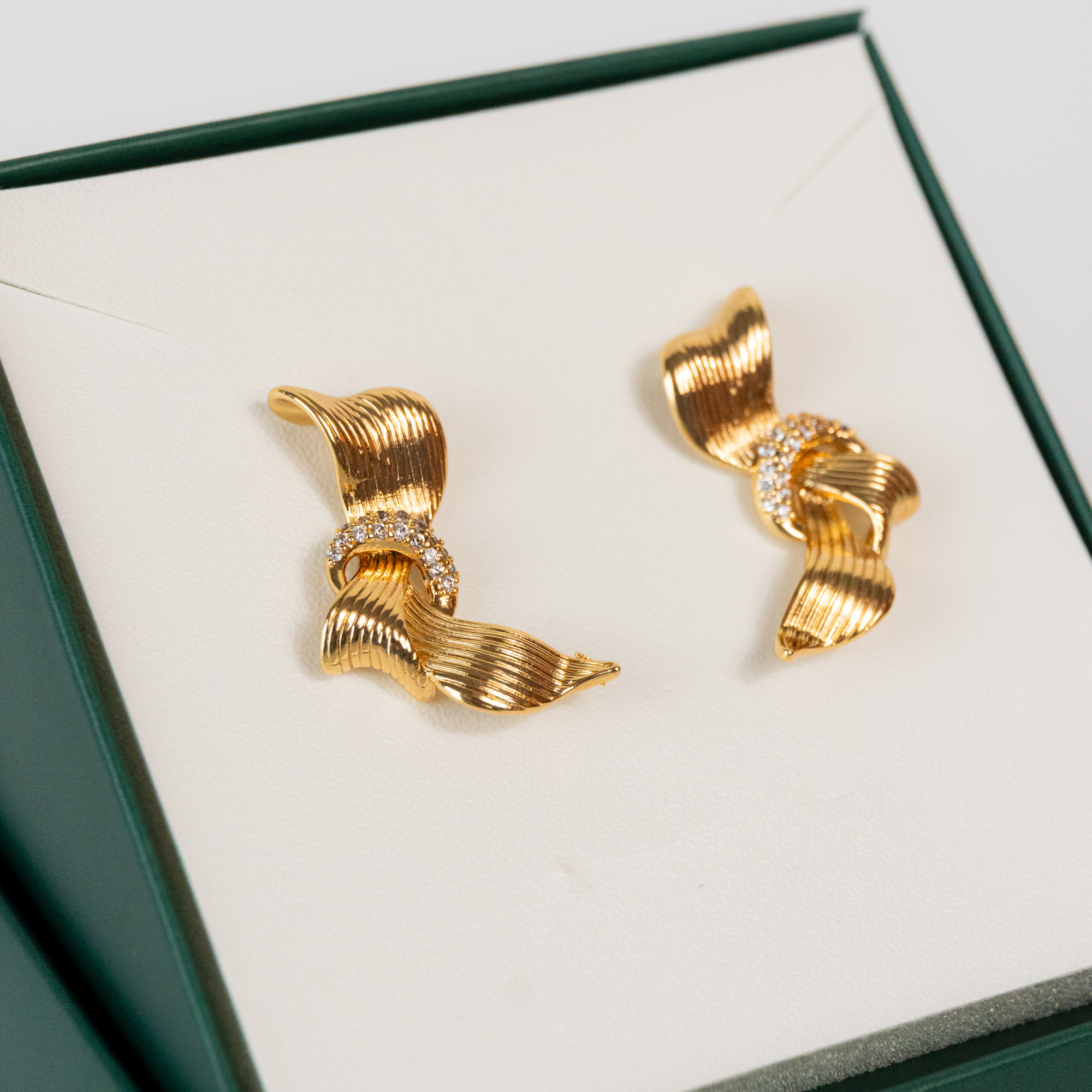 Brinco Laço Escovado