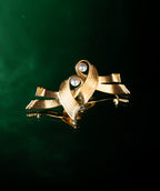 Brinco Pérola Entrelaçado por Laço Escovado