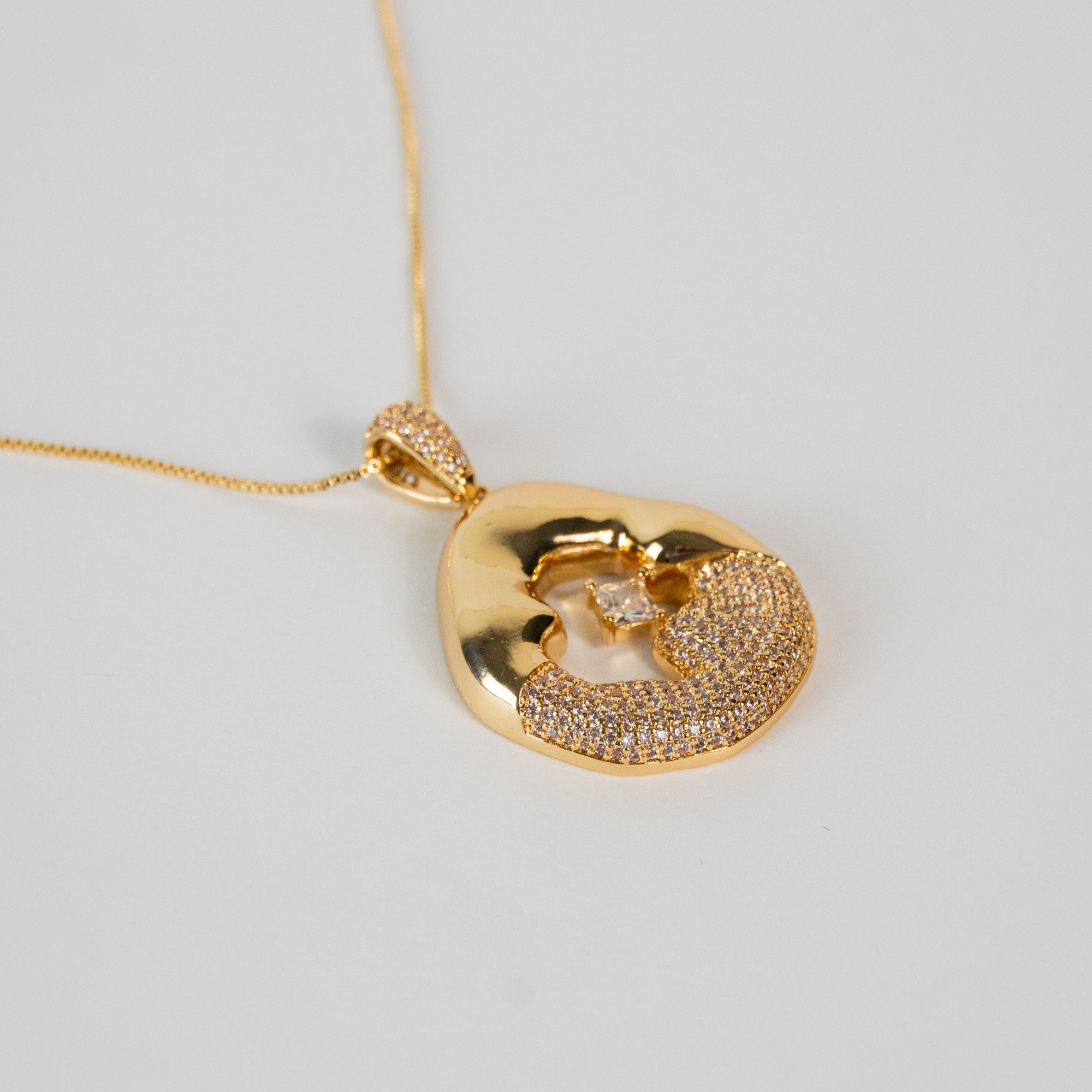 Colar Aurora Dourada