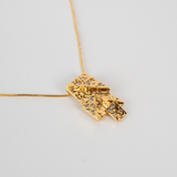 Colar com Pingente Retangular Texturizado