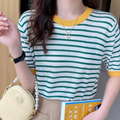 Camiseta Básica Listrada Com Gola Redonda