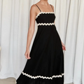 Vestido Longo Alça Espaguete e Detalhe Em Bordado