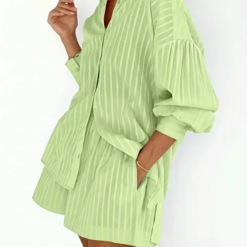 Conjunto De Verão Camisa e Shorts Fluído