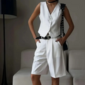 Conjunto Em Alfaiataria Com Bermuda e Colete
