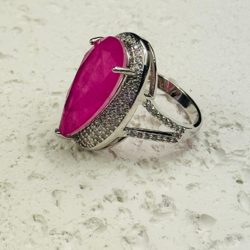 Anel com Pedra Fusion Rosa e Aro Duplo Cravejado
