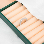 Anel Cravejado Inteiro Oval