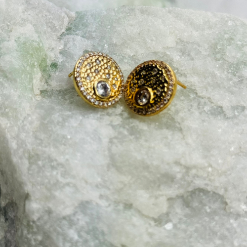 Brinco Redondo de Zircônia Brilhante