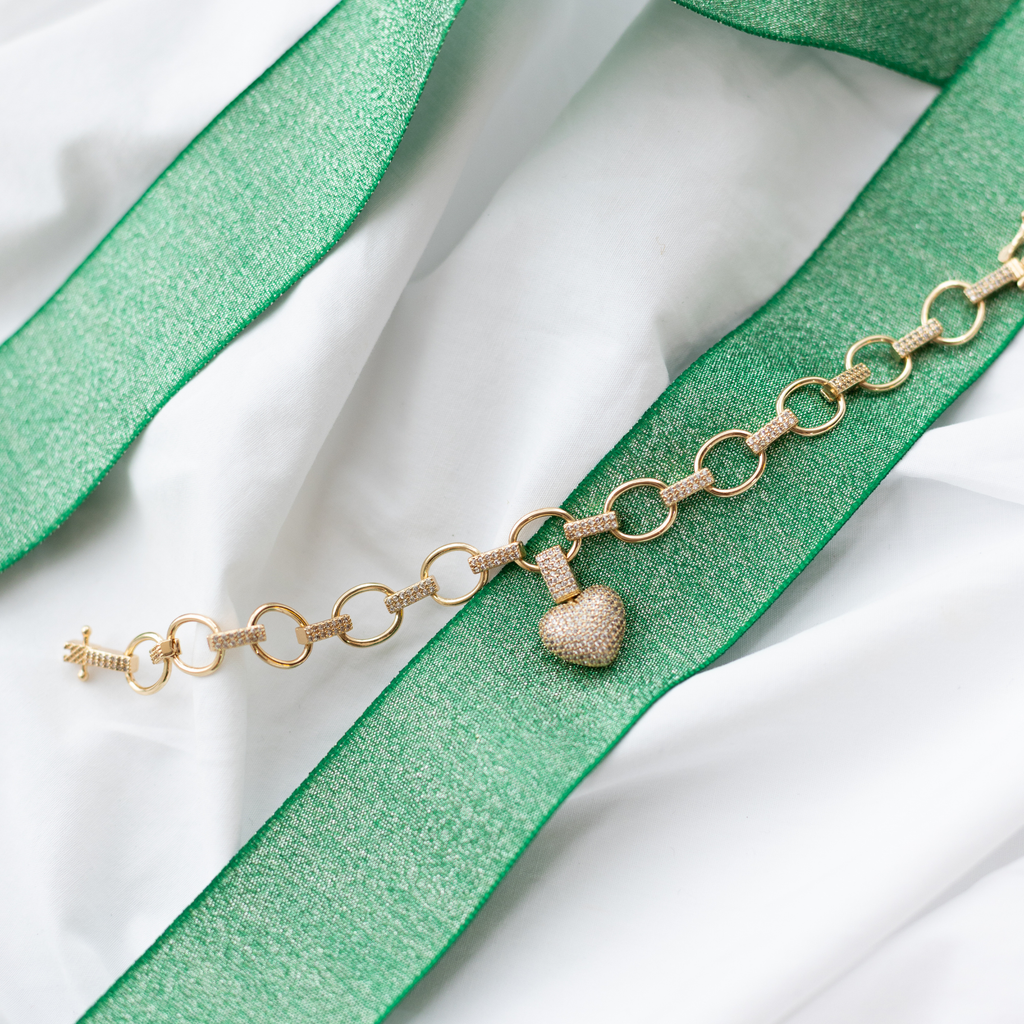 Pulseira Alma Elos com Pingente Coração - Banho de Ouro