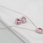 Conjunto Coração Rosa com Auréola