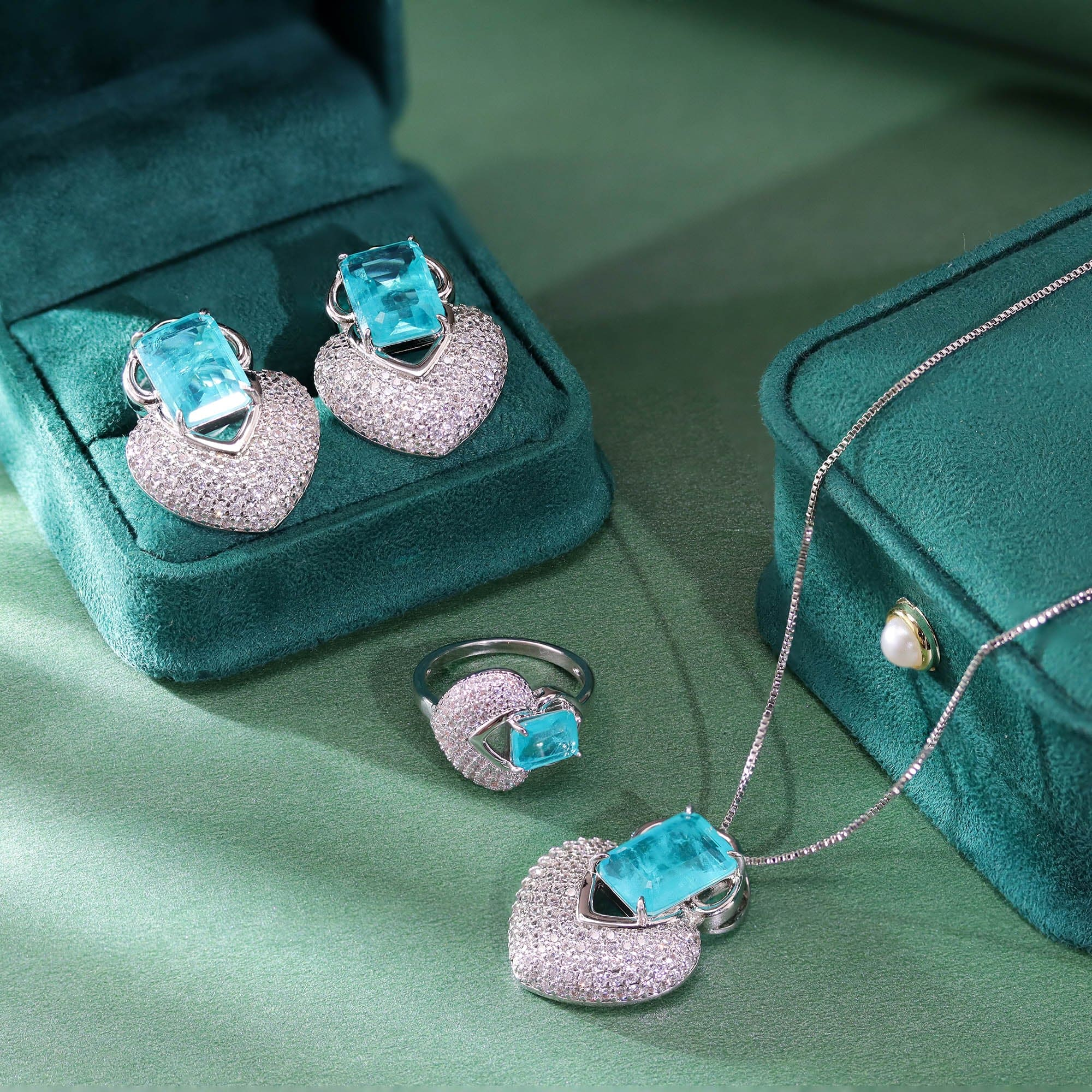 Anel Cravejado e Fusion Retangular