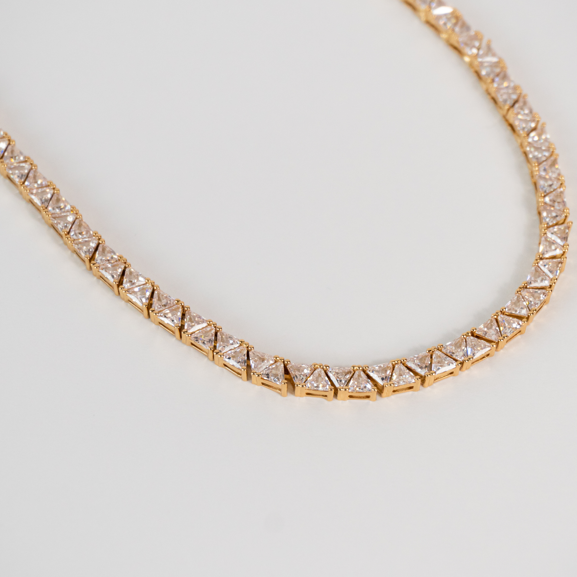 Riviera Zircônias Triangulares