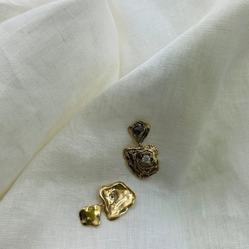 Brinco Pendente Texturizado