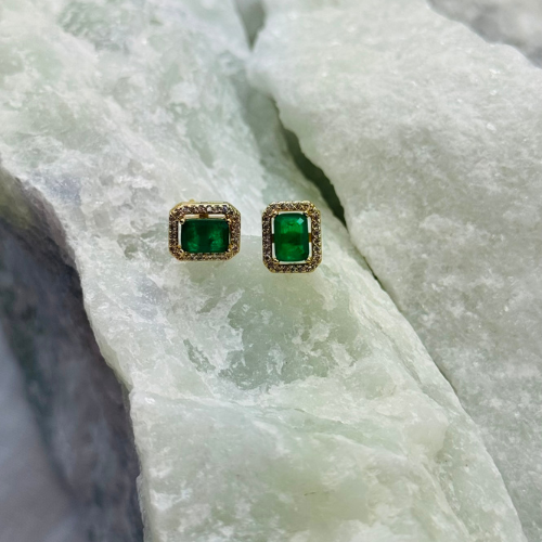 Brinco Esmeralda Dourada