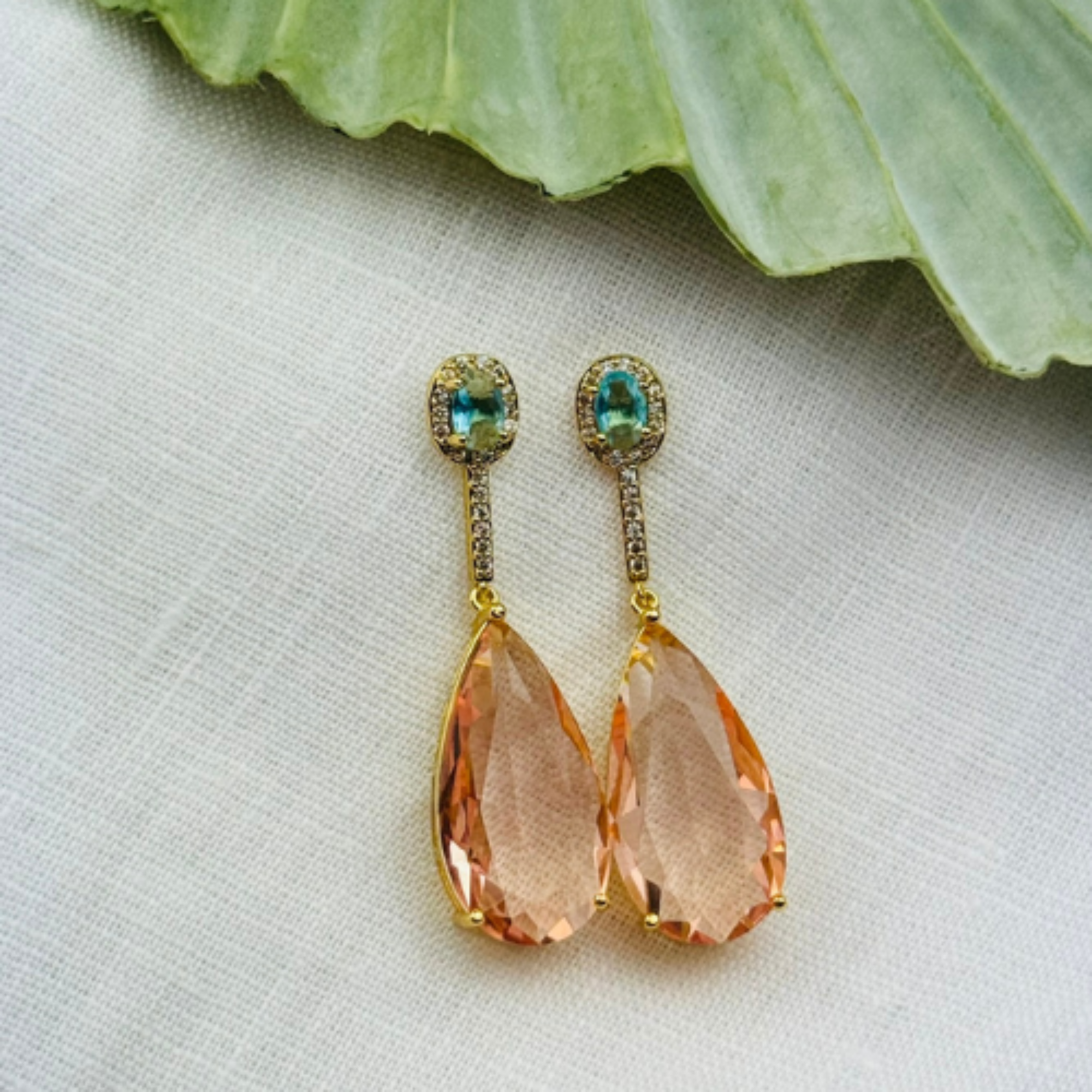 Brinco Gota Lapidada