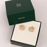 Brincos Flor Cravejados com Micro Zircônias