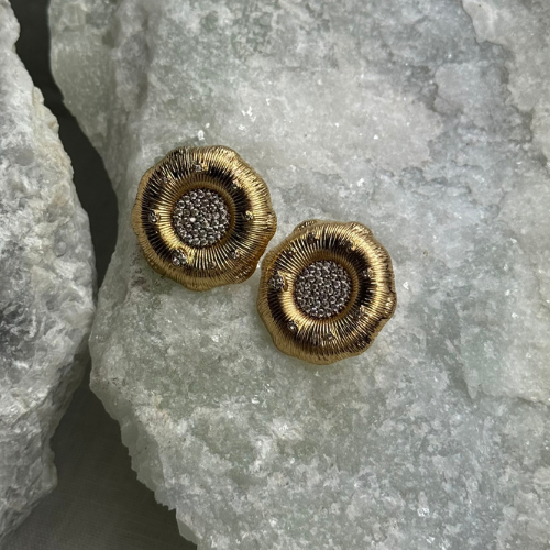 Brinco Redondo Cravejado