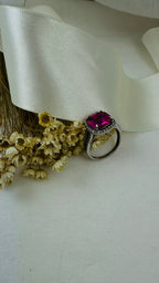 Anel de Prata 925 com Diamante Carbono  Roxa