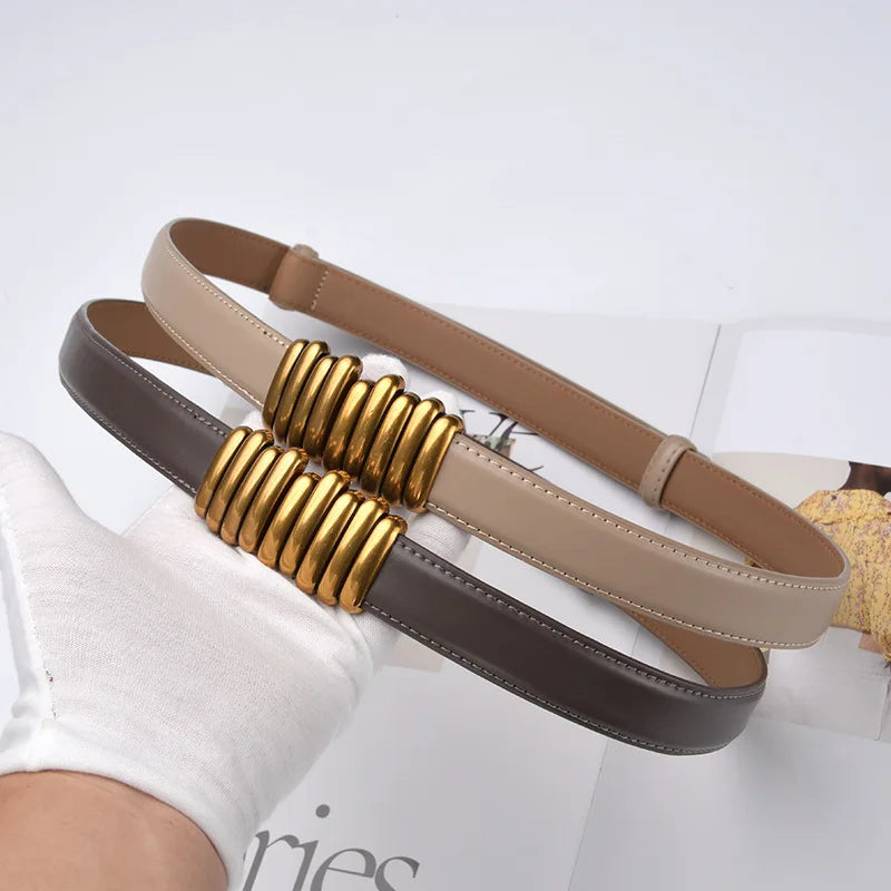 Cinto Fino Com Detalhes Em Dourado