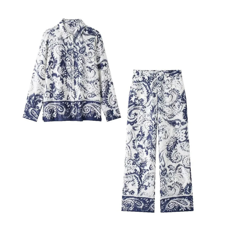 Conjunto Meia Estação em Cetim – Calça e Camisa Estilo Pijama