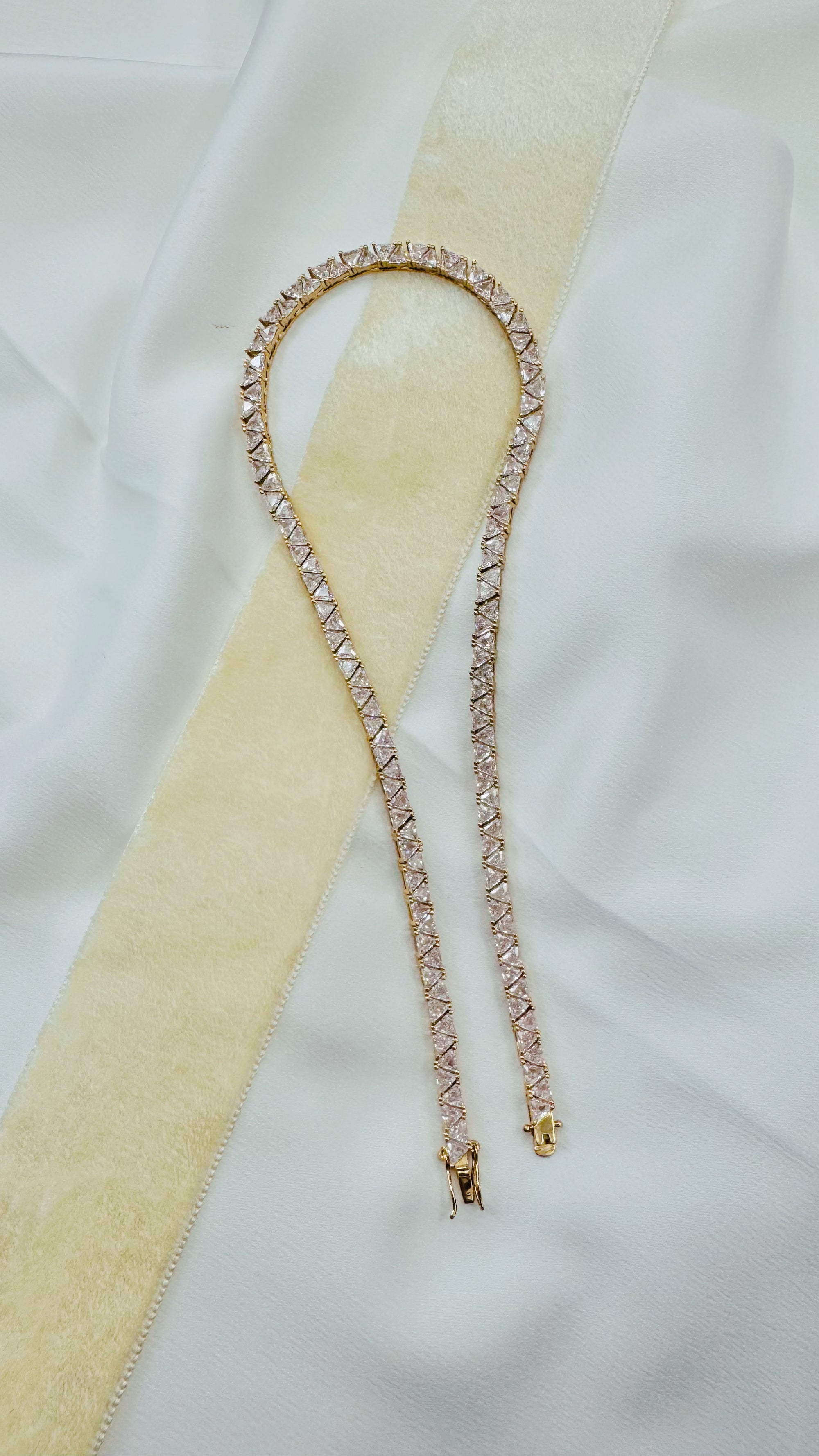 Riviera Zircônias Triangulares